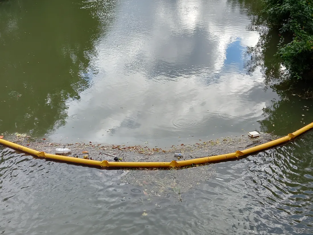 Barrage à Ofnis à Charleville